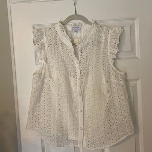 Evereve Calista Eyelet Button Down